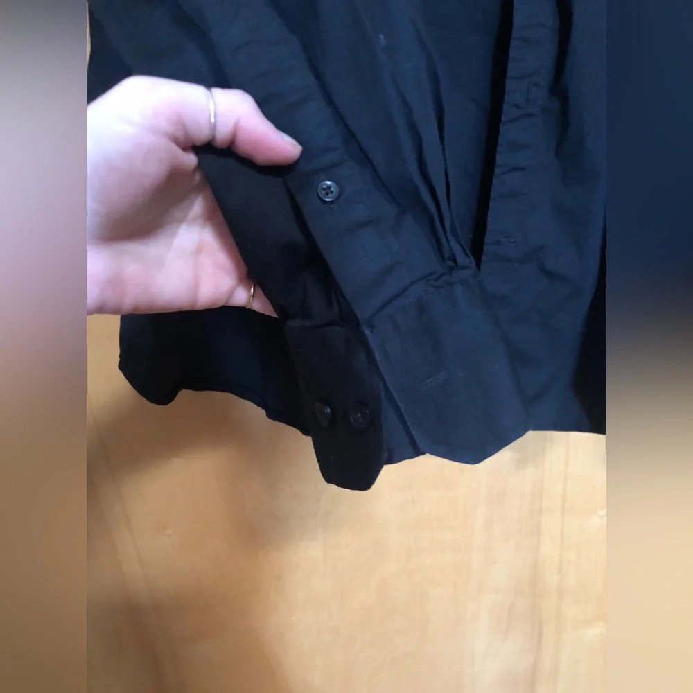 💫Sold💫No Retreat black label dress shirt, size Mens M - Picture 3 of 4